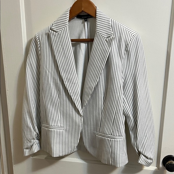 Amanda & Chelsea Jackets & Blazers - Amanda & Chelsea Black and White Striped Blazer